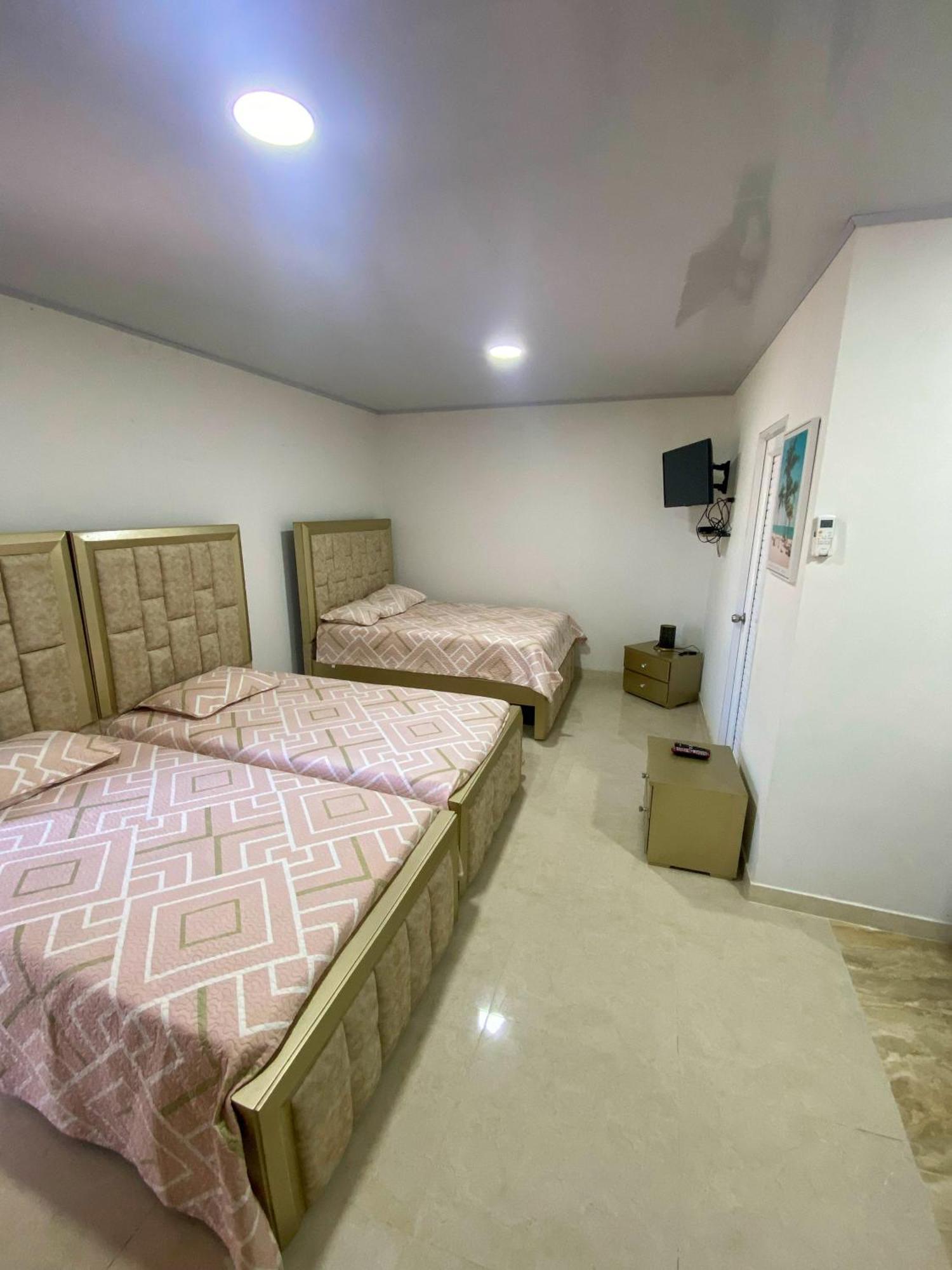 Posada Three Cay Suites Rocky Point 外观 照片