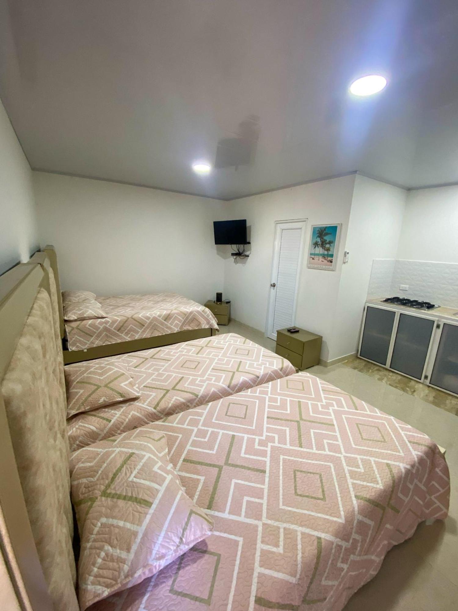 Posada Three Cay Suites Rocky Point 外观 照片